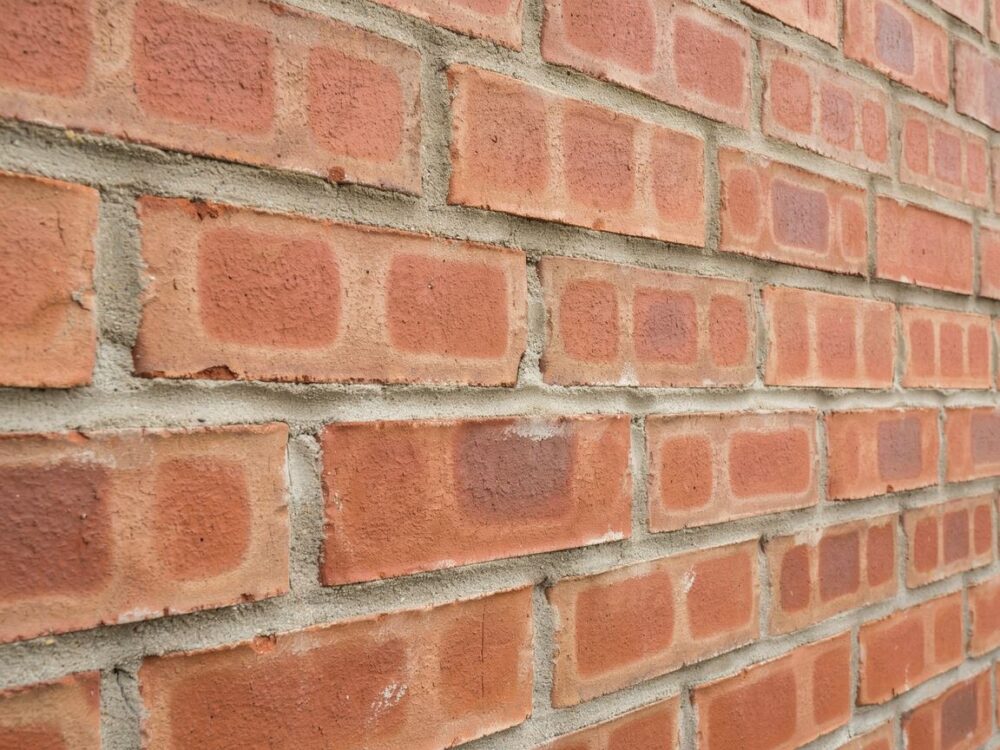 standardowa cegła ceramiczna